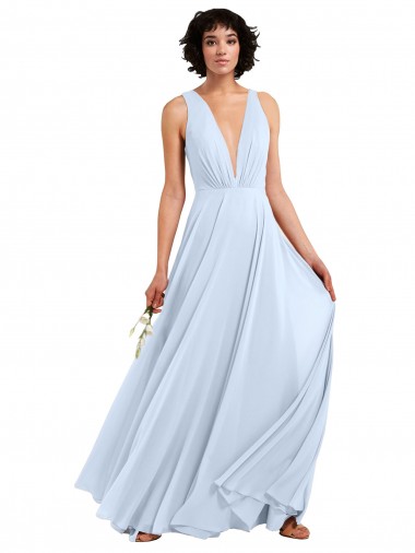 Sem Mangas Decote V Chiffon Azul Céu Claro Comprimento Chão Vestidos de Madrinha / Vestidos Formais Mais Barato