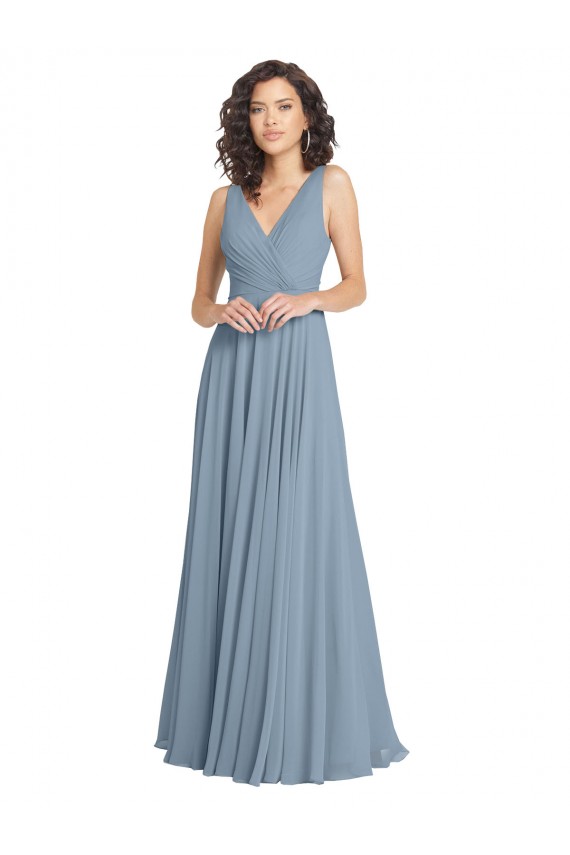 Sem Mangas Decote V Chiffon Azul Empoeirado Comprimento Chão Vestidos de Festa / Vestidos de Madrinha Mais Barato