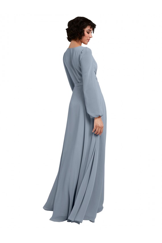 Mangas Compridas Decote V Chiffon Azul Empoeirado Comprimento Chão Vestidos de Madrinha Mais Barato