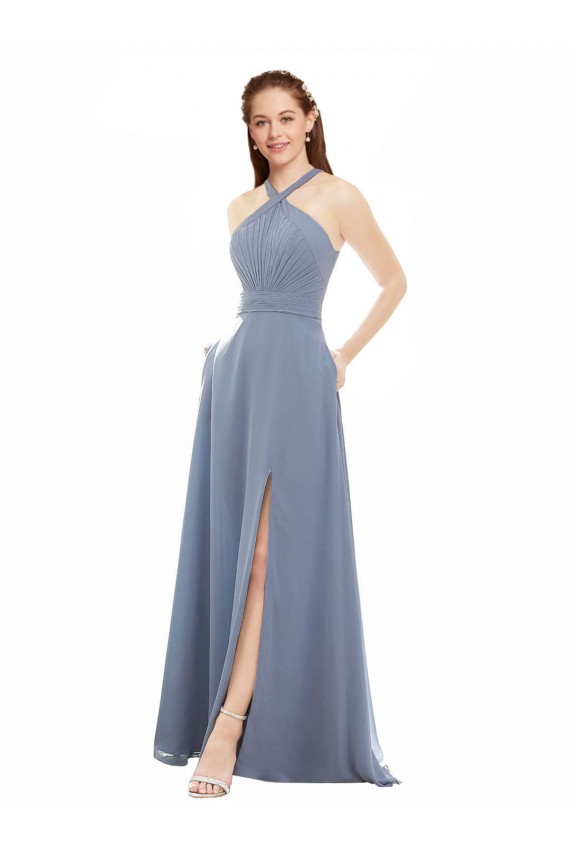 Sem Mangas Decote Alto Chiffon Azul Empoeirado Comprimento Chão Vestidos de Festa Mais Barato