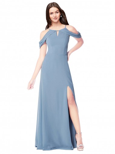 Sem Mangas Fora do Ombro Chiffon Azul Empoeirado Comprimento Chão Vestidos de Madrinha Mais Barato