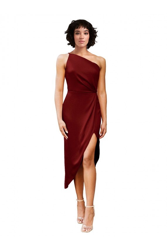 Sem Mangas Um Ombro Cetim Elástico Borgonha Comprimento Midi Vestidos de Madrinha / Vestidos de Noite / Vestidos de Festa Mais Barato