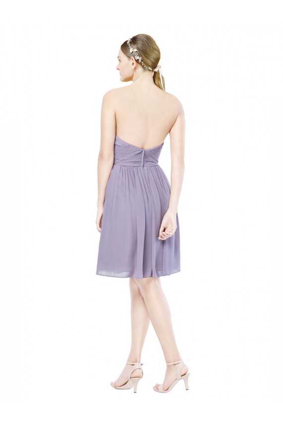 Sem Mangas Amor Chiffon Borgonha Comprimento Joelho Vestidos de Madrinha / Vestidos de Cocktail / Vestidos de Homecoming Mais Barato