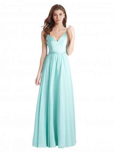 Sem Mangas Decote V Chiffon & Cetim Cachoeira Comprimento Chão Vestidos de Madrinha Mais Barato