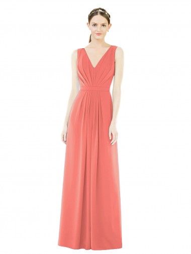 Sem Mangas Decote V Chiffon Coral Comprimento Chão Vestidos de Madrinha Mais Barato