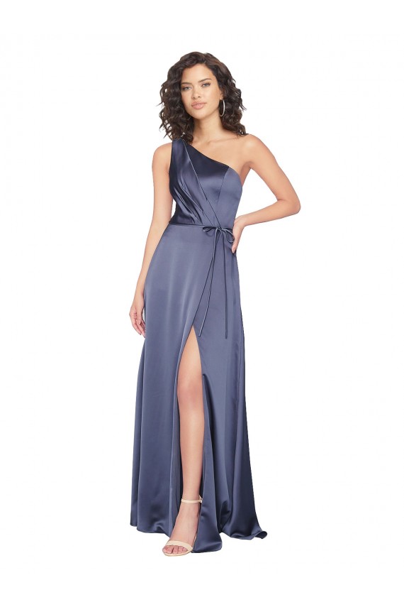 Sem Mangas Um Ombro Cetim Sedoso Crepúsculo Comprimento Chão Vestidos de Madrinha / Vestidos de Noite / Vestidos de Festa Mais Barato