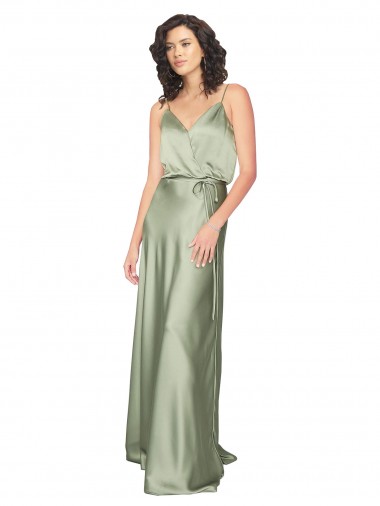 Sem Mangas Decote V Cetim Sedoso Fumo Verde Comprimento Chão Vestidos de Madrinha / Vestidos de Noite Mais Barato