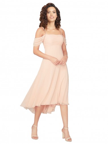 Ombro Frio Decote Quadrado Chiffon Gelo Rosa Alto Baixo Vestidos de Madrinha Mais Barato