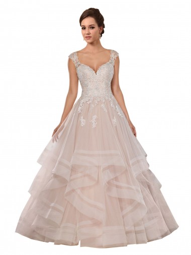 Sem Mangas Amor Tule & Renda Marfim & Champanhe Comboio Capela Vestido de Baile Vestido de Noiva Mais Barato