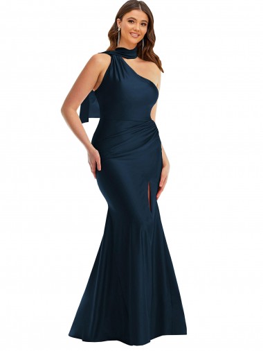 Sem Mangas Cabeçada Cetim Sedoso Marinha Negra Comprimento Chão Vestido de Madrinha / Vestido de Festa Mais Barato