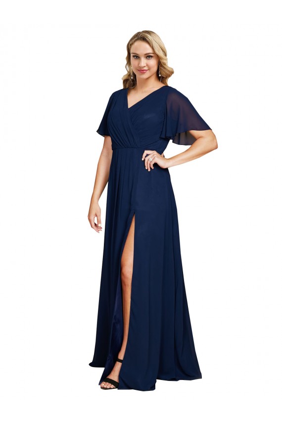 Mangas Esvoaçantes, Mangas Curtas Decote V Chiffon Marinha Negra Comprimento Chão Vestidos de Madrinha / Vestidos de Noite / Vestidos de Festa Mais Barato