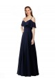 Sem Mangas Decote V Chiffon Marinha Negra Comprimento Chão Vestido de Madrinha Formais / Vestido de Festa Mais Barato