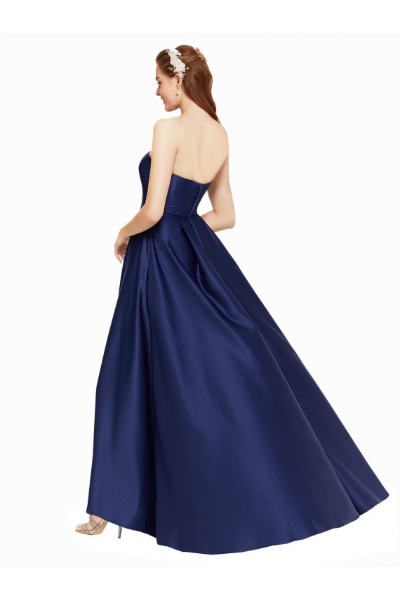 Sem Mangas Sem alças Cetim Marinha Negra Alto Baixo Vestidos de Madrinha / Vestidos de Noite / Vestidos de Festa Mais Barato