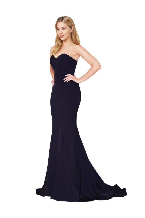 Sem Mangas Decote Alto Crepe Esticado Marinha Negra Comboio Varredela Vestidos de Madrinha / Vestidos de Noite / Vestidos de Festa Mais Barato