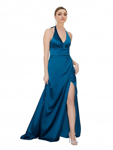 Sem Mangas Cabeçada Cetim Sedoso Pavão Azul Comprimento Chão Vestidos de Madrinha / Vestidos de Noite / Vestidos de Festa Mais Barato