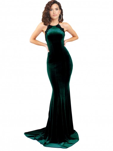Sem Mangas Decote Alto Veludo Elástico Verde Escuro Comboio Varredela Vestidos de Madrinha / Vestidos de Noite / Vestidos de Festa Mais Barato