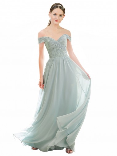 Mangas Curtas Fora do Ombro Chiffon & Renda Vidro Marinho Comprimento Chão Vestidos de Madrinha Mais Barato